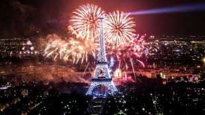 La Tour Eiffel s'embrase le 14 Juillet