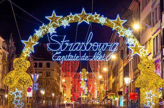 Illuminations sur le marché de Noël de Strasbourg