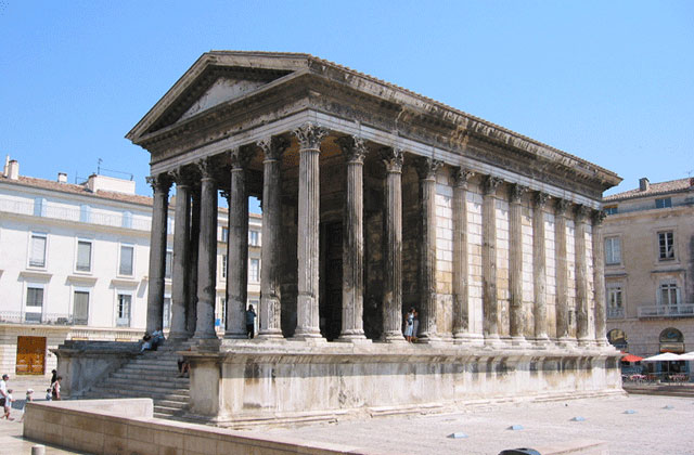 La Maison Carrée Nîmes